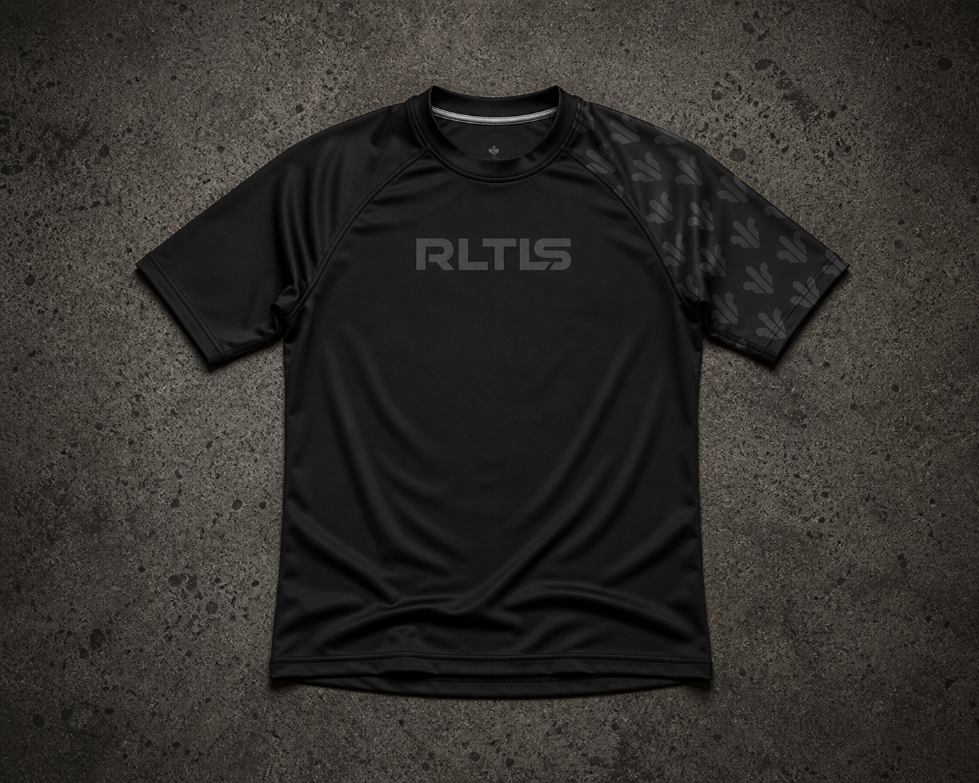 RLTS Stealth Rashguard - Back Logo